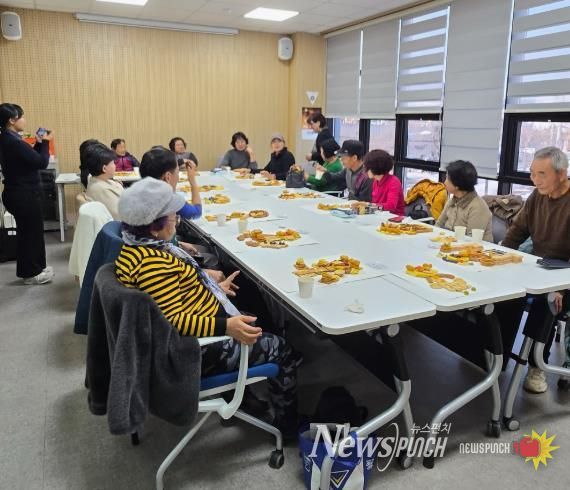 익산 어르신들, 음식으로 활력 충전