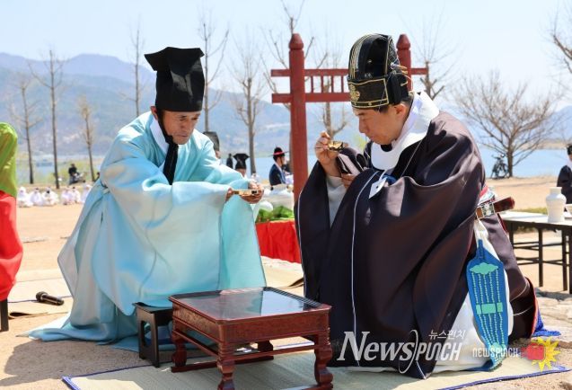 양산시, 가야진용신제 봉행 및 한마당축제 개최