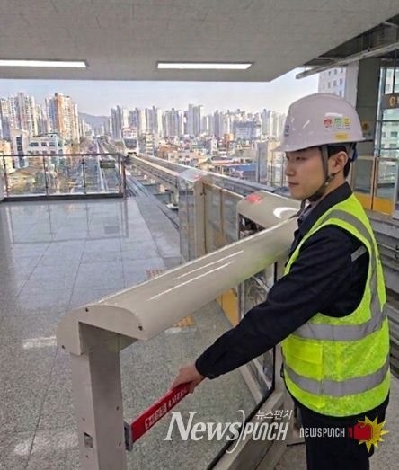 대구교통공사, 3호선 승강장안전문 안전보호벽 개량 추진 … 비상 대피로 확보