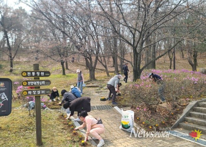 고양시 마두1동 주민자치회, 정발산공원 숲 가꾸기 사업 추진