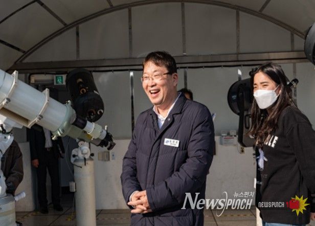 광진 청소년 진로직업체험지원센터에 방문한 모습