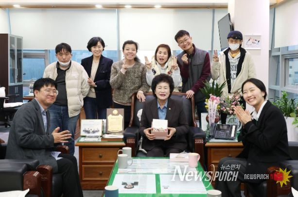 밀알복지관 의장님 쿠키 전달