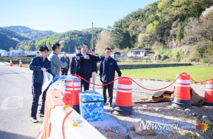 남해군, 해빙기 도로 안전 선제 대응
