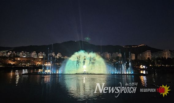 연지공원 음악분수 워터스크린 쇼