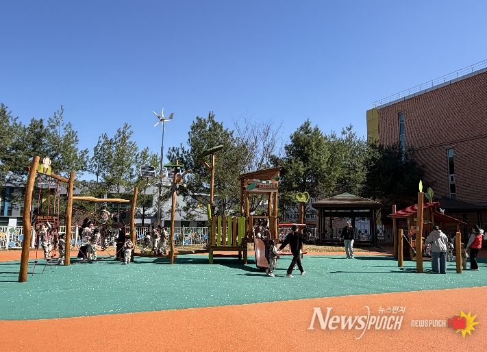 유아교육진흥원 실외 체험시설 _신나는 햇살마당