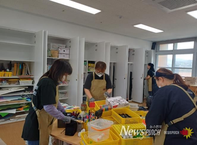 서산교육지원청 학교지원센터, 대철중학교 예술실 정리지원 실시