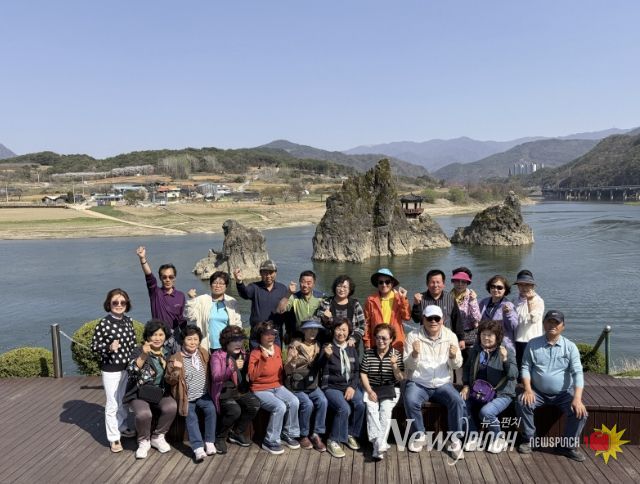 신양면 바르게살기위원회 선진지 견학 사진