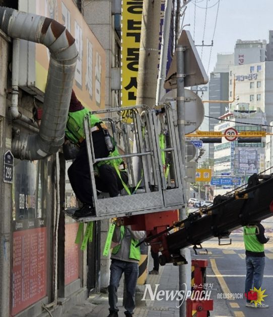 수원시 팔달구, 여름철 풍수해 대비 옥외광고물 특별 안전 점검 실시